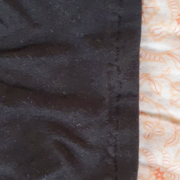 3/4 length black shirt - Picture 2 of 2